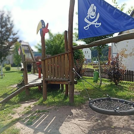 Penzion U Haliru Mladé Buky Exteriér fotografie