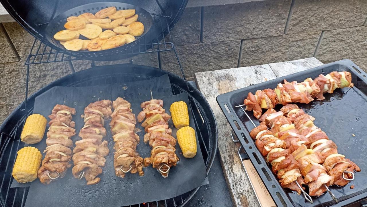 Penzion U Haliru Mladé Buky Exteriér fotografie
